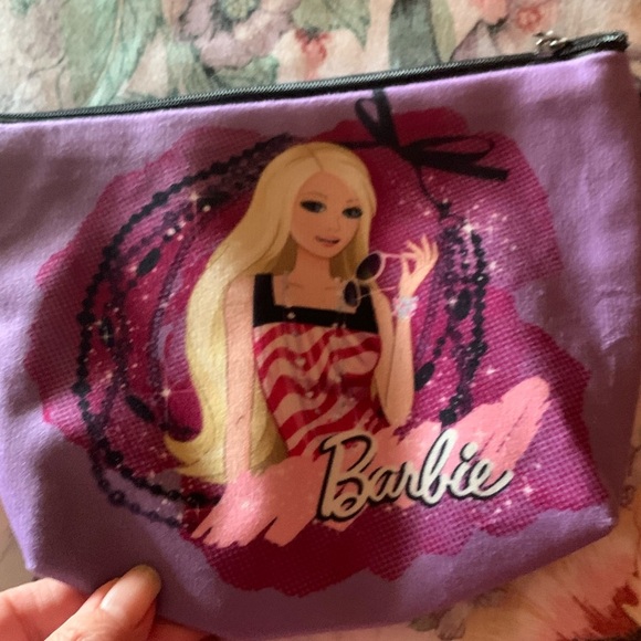 Barbie Cosmetic Bags Set - Picture 4 of 5
